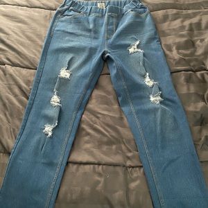 Womens Large Stretch Jeggins w/ Rips and Tares